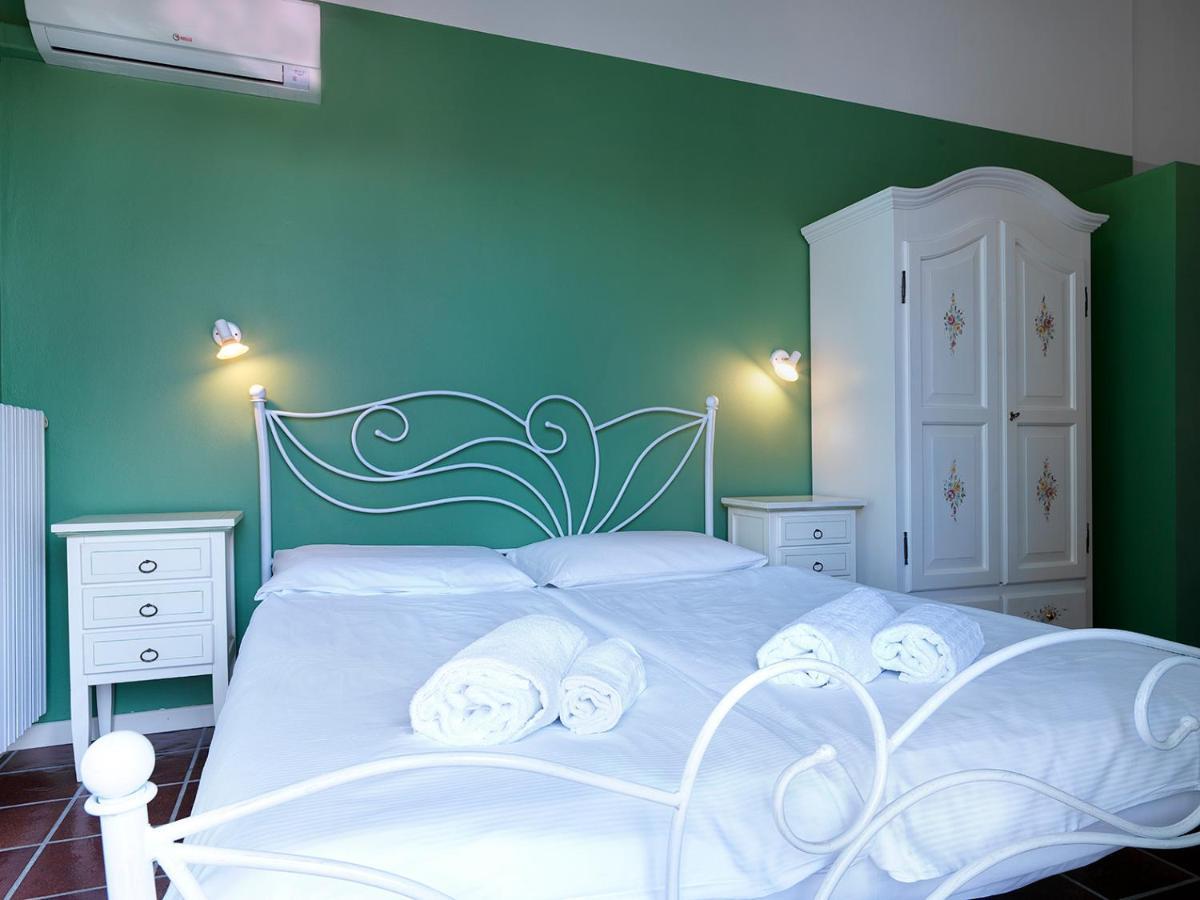 Residence Il Melograno Manerba del Garda Exterior foto