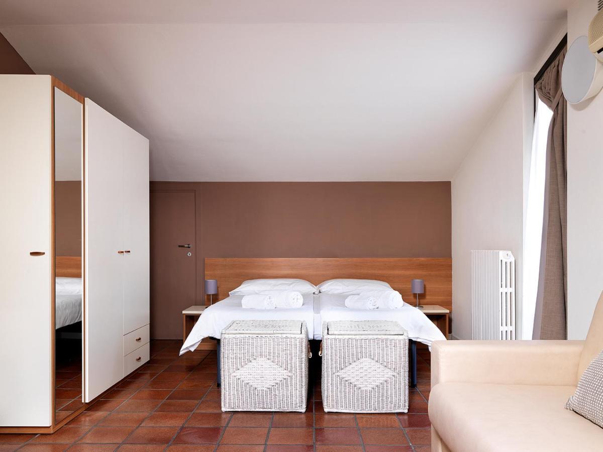 Residence Il Melograno Manerba del Garda Exterior foto