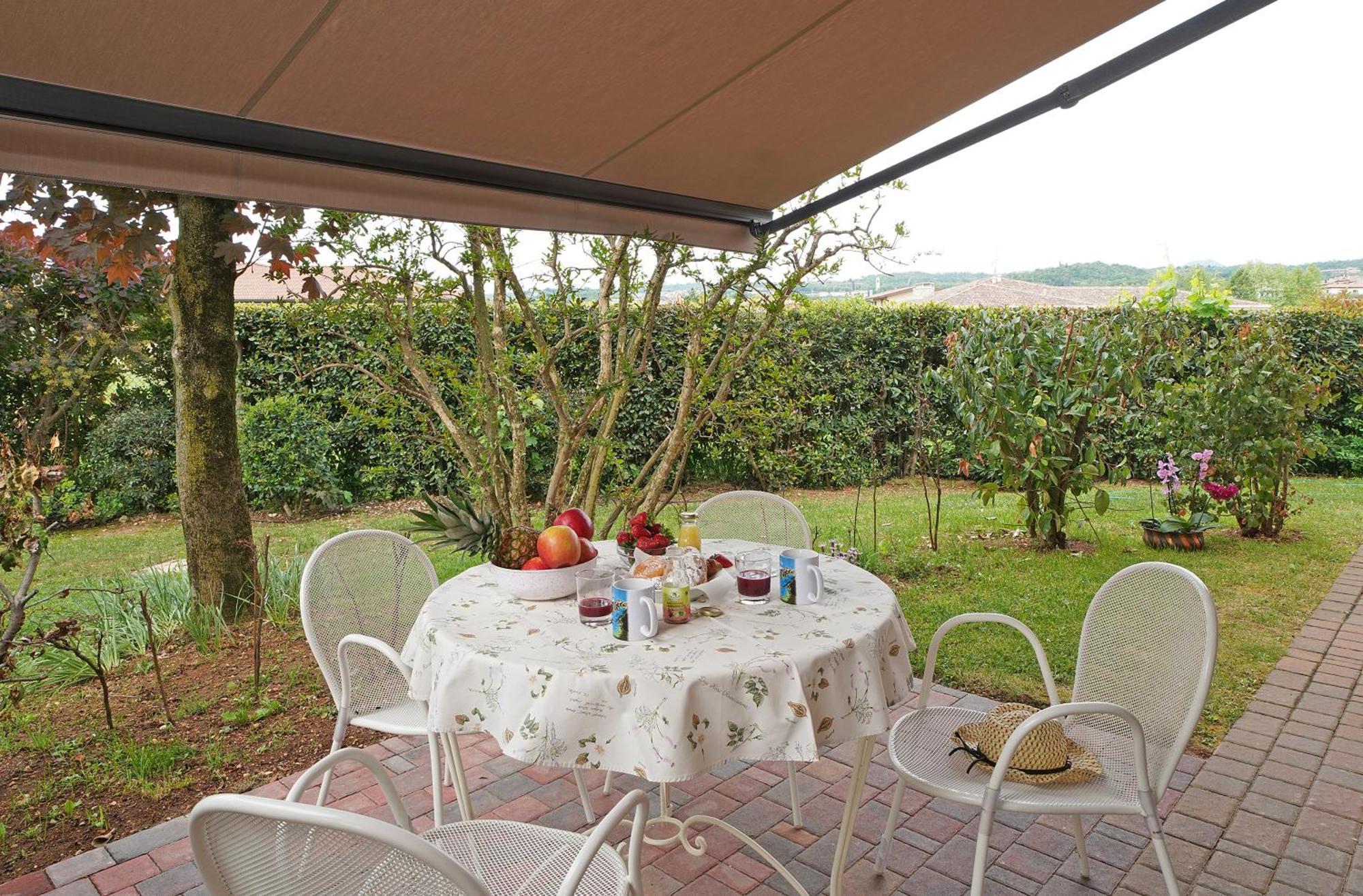 Residence Il Melograno Manerba del Garda Habitación foto