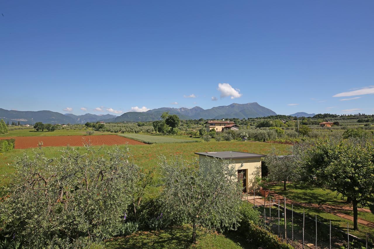 Residence Il Melograno Manerba del Garda Habitación foto